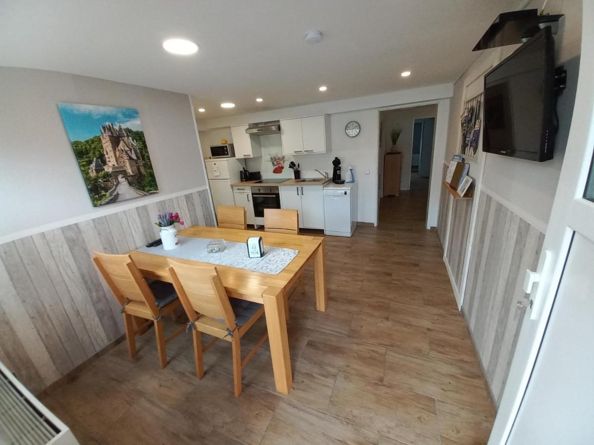 Ferienwohnung Bela, Naehe Nuerburgring Luxem Luaran gambar